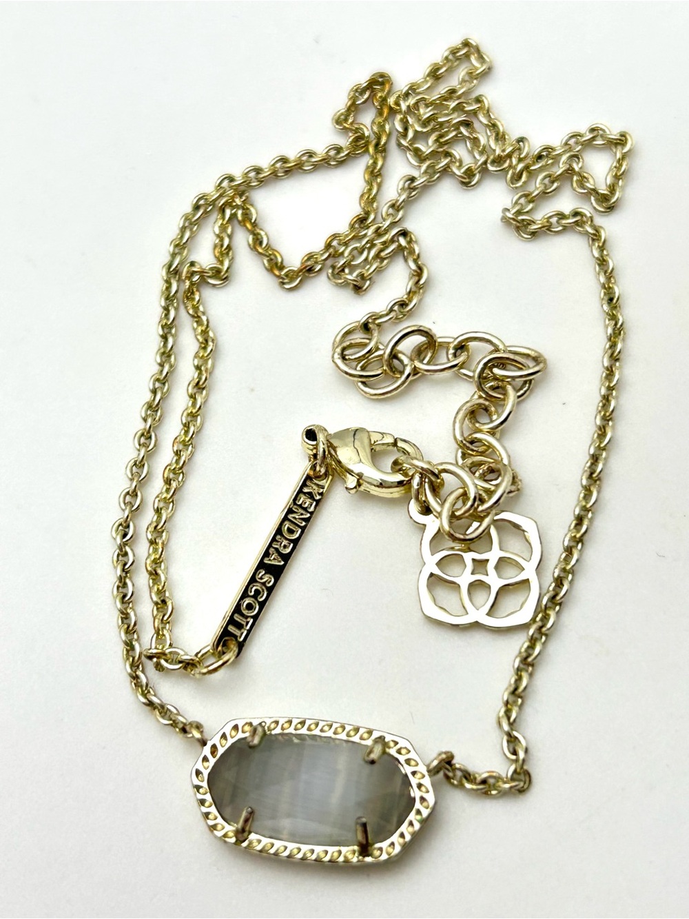 Kendra Scott Elisa Taupe/Gray Necklace